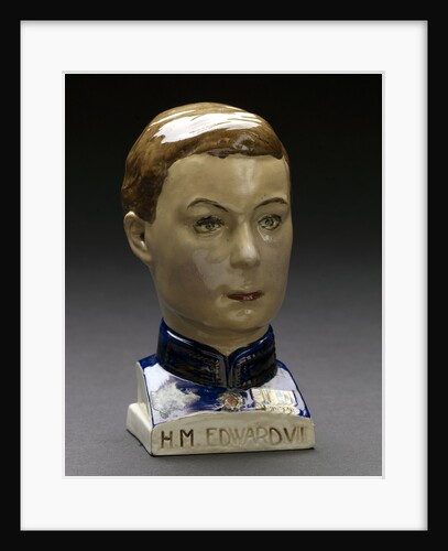Earthenware bust by Tooth & Co. Ltd.