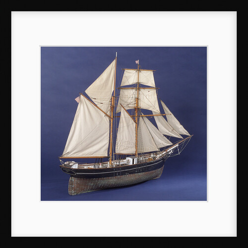 'Little Mystery', starboard stern quarter by Max T. Davey