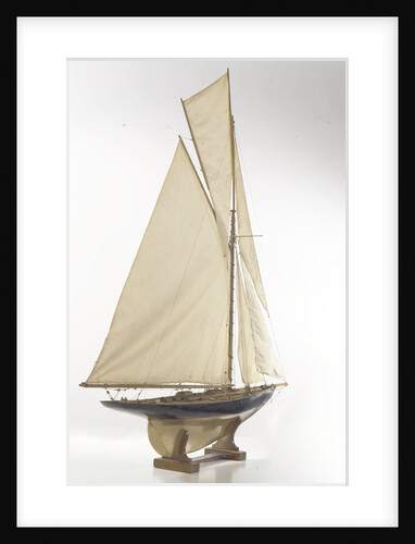 'Satanita', starboard stern quarter by Unknown