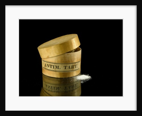 Pill box and antimonium tart by unknown