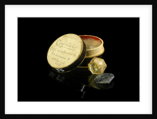 Pill box containing alum by Unknown