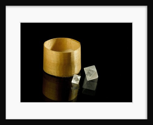 Pillbox containing two alum octahedron crystals by unknown