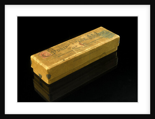 Box which contains prisms and coloured glass by unknown