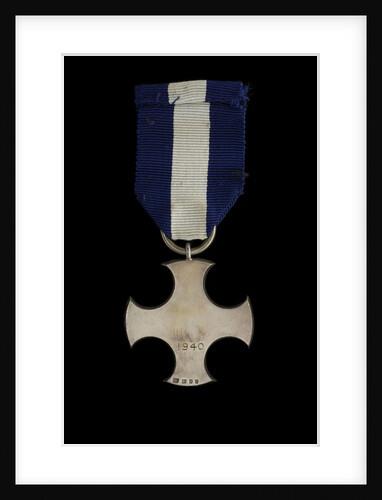Distinguished Service Cross 1936-1947, reverse by Garrard & Co.
