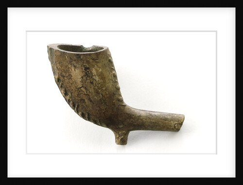 Clay pipe fragment by unknown