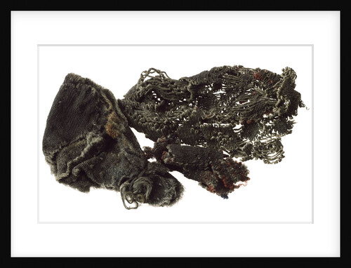 Glove fragment by unknown