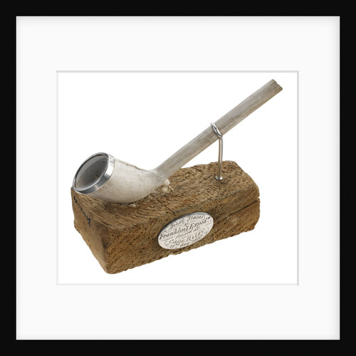 Clay pipe by unknown
