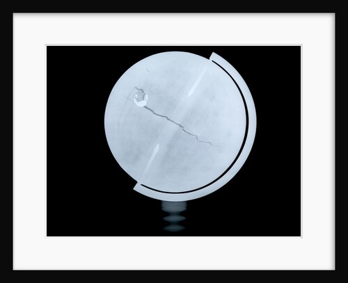 Globe x-ray by Newton & Co.