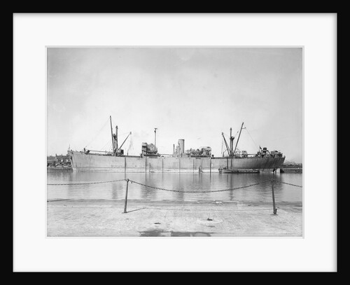 'Ocean Gallant' (Br, 1942), at quayside by unknown