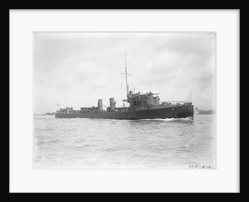 A starboard bow view of Torpedo boat '26' (1908) by unknown