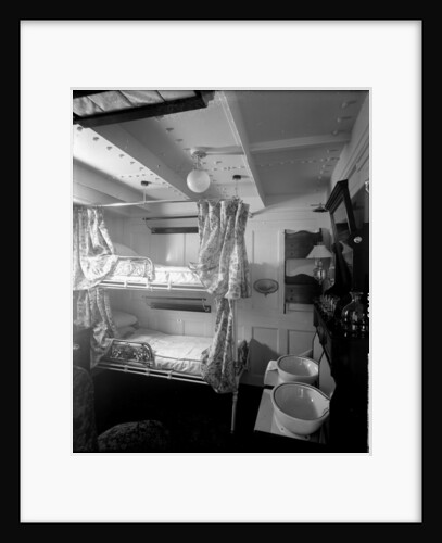 First Class stateroom on the 'Saxonia' (1900) by Bedford Lemere & Co.