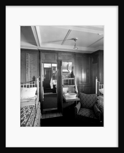 First Class suite on the 'Balmoral Castle' (1910) by Bedford Lemere & Co.
