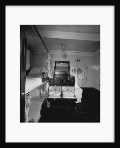 First Class stateroom on the 'Royal George' (1907) by Bedford Lemere & Co.