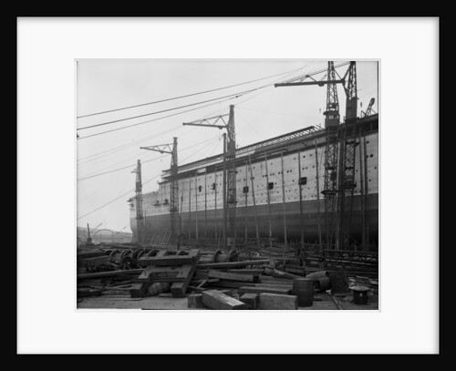 The 'Aquitania' (1914) on the stocks by Bedford Lemere & Co.