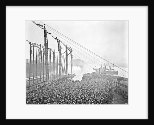 Aquitania' (1914) after leaving the ways by Bedford Lemere & Co.