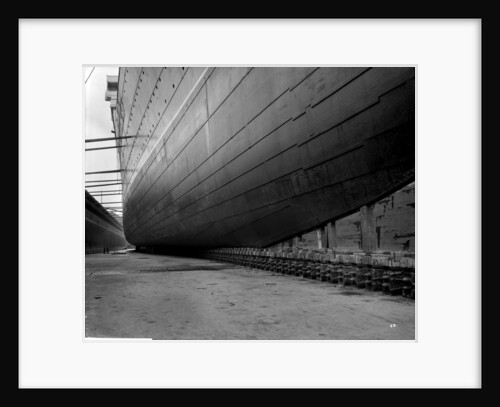 Bottom plating of the 'Aquitania' (1914) by Bedford Lemere & Co.