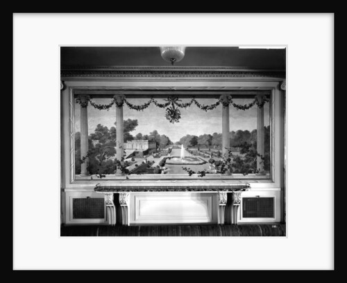 Decorative painting in the First Class Dining Saloon on the 'Aquitania' (1914) by Bedford Lemere & Co.