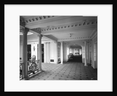 Grand Entrance on the 'Aquitania' (1914) by Bedford Lemere & Co.