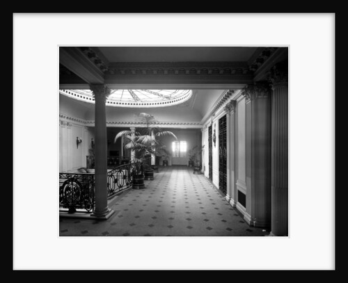 Grand Entrance on the 'Aquitania' (1914) by Bedford Lemere & Co.