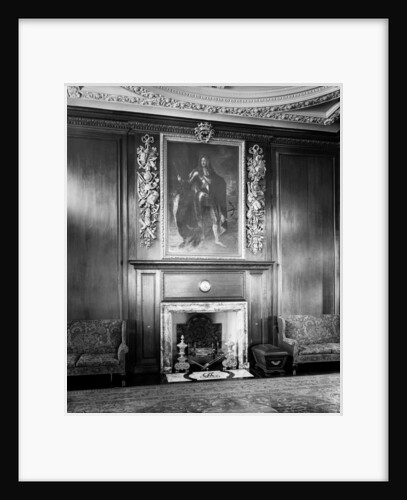 Forward end of the First Class Smoking Room on the 'Aquitania' (1914) by Bedford Lemere & Co.