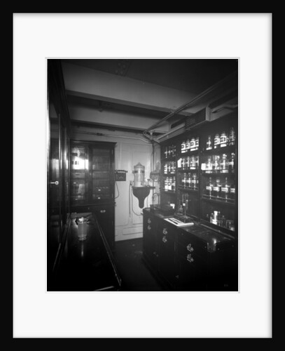 Dispensary on the 'Aquitania' (1914) by Bedford Lemere & Co.