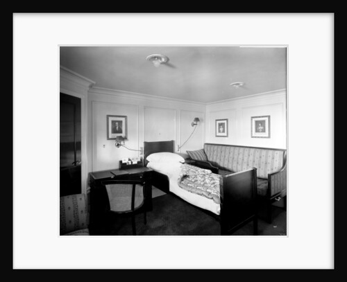 Raeburn Suite on the 'Aquitania' (1914) by Bedford Lemere & Co.