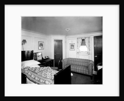 Romney Suite on the 'Aquitania' (1914) by Bedford Lemere & Co.