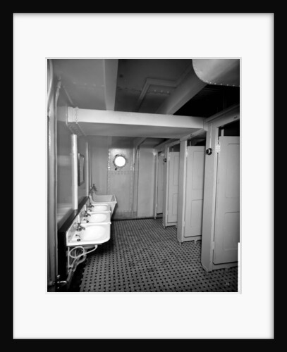 Third Class Ladies' Lavatory on the 'Missanabie' (1914) by Bedford Lemere & Co.