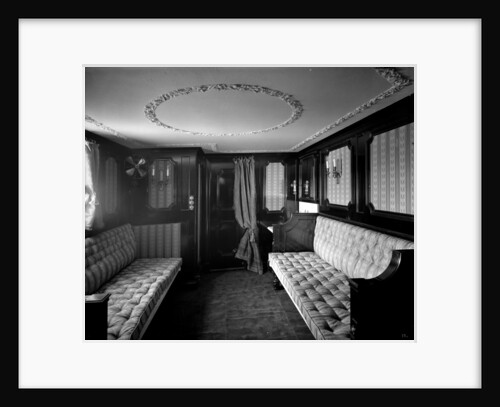 First Class special stateroom on the 'Ciudad de Buenos Aires' (1914) by Bedford Lemere & Co.