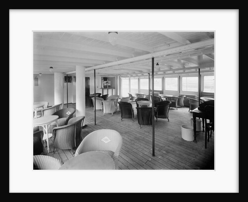 The verandah cafe of 'Lochfyne' (Br, 1931) by unknown