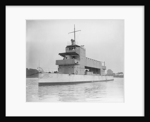 'Melik' 1897, moored off Chiswick during builder's trials by unknown