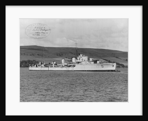 Destroyer 'Sultanhisar' (Turkey) under way by unknown
