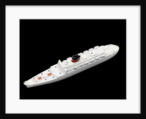 Waterline model; Miniature model by Tri-ang