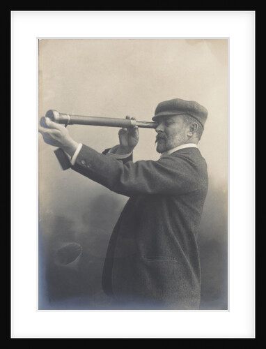 Cust demonstrating his Patent Rangefinder, circa 1904 by unknown