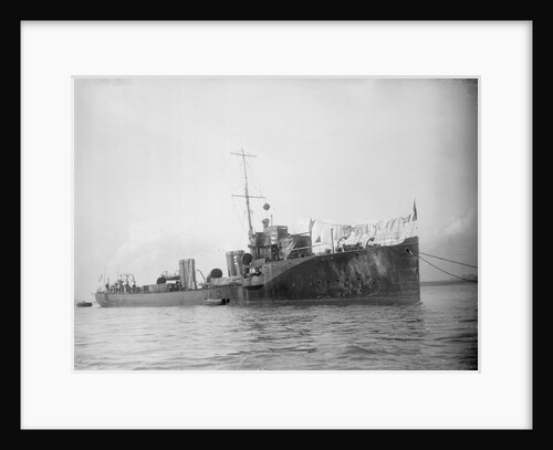 Torpedo boat destroyer HMS 'Dee' (1903) by unknown