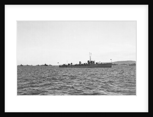 Destroyer HMS 'Scimitar' (1918), pendant H21 by unknown