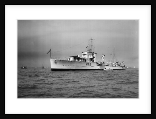 Port bow view of destroyer HMS 'Boadicea' (1930), pendant H65 by unknown