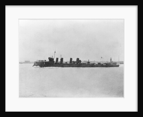 Destroyer HMS 'Mentor' (1914), with damaged bow by Unknown