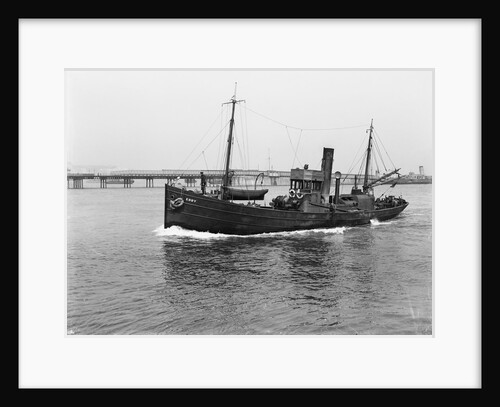 HMS 'Eddy' (1918) by Unknown
