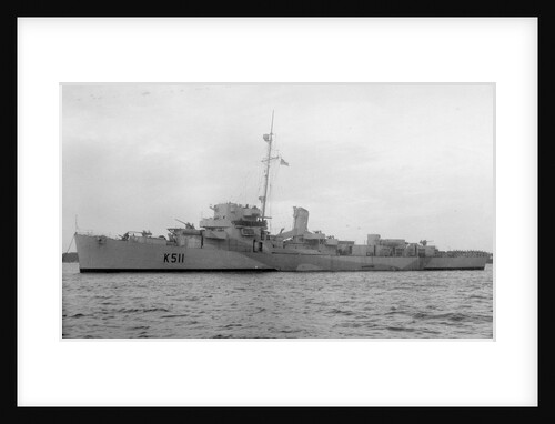 Frigate HMS 'Cranstoun' (1943) by unknown