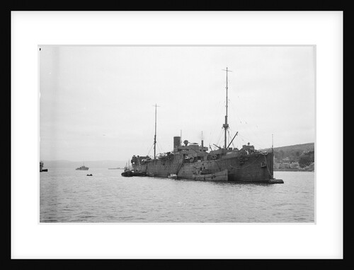 A starboard bow view of 'Cyclops' (1905) by Unknown