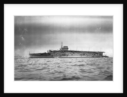 HMS 'Courageous' (1916) by Unknown