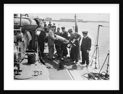 Onboard 'Laforey' (1913) by unknown