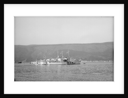 Photograph of vessel 'RML539' (1942) a starboard side view, taken from just abaft the beam, of the vessel at moorings in Holy Loch in 1945 with four other rescue launches in the same line by unknown
