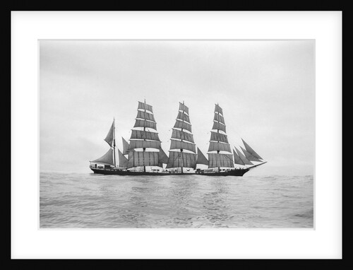 The lee side by Alan Villiers