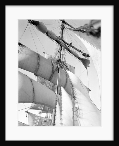 Looking aloft, making fast the royals by Alan Villiers