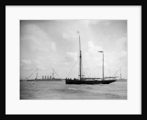 1911 Coronation Naval Review at Spithead by unknown