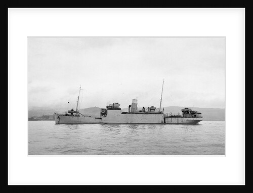 The 'Rathlin' (Br, 1936),  at anchor probably in the Clyde by unknown