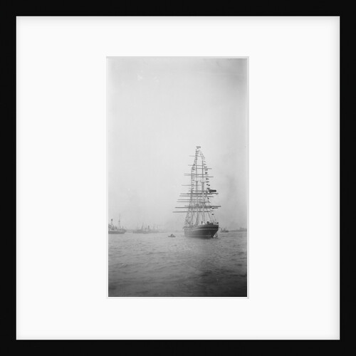 Stern view of Cutty Sark June 1938 by Unknown