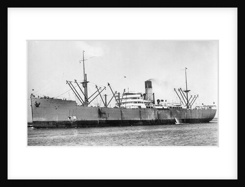 'Port Nicholson' (Br, 1919), under tow off Gravesend by unknown